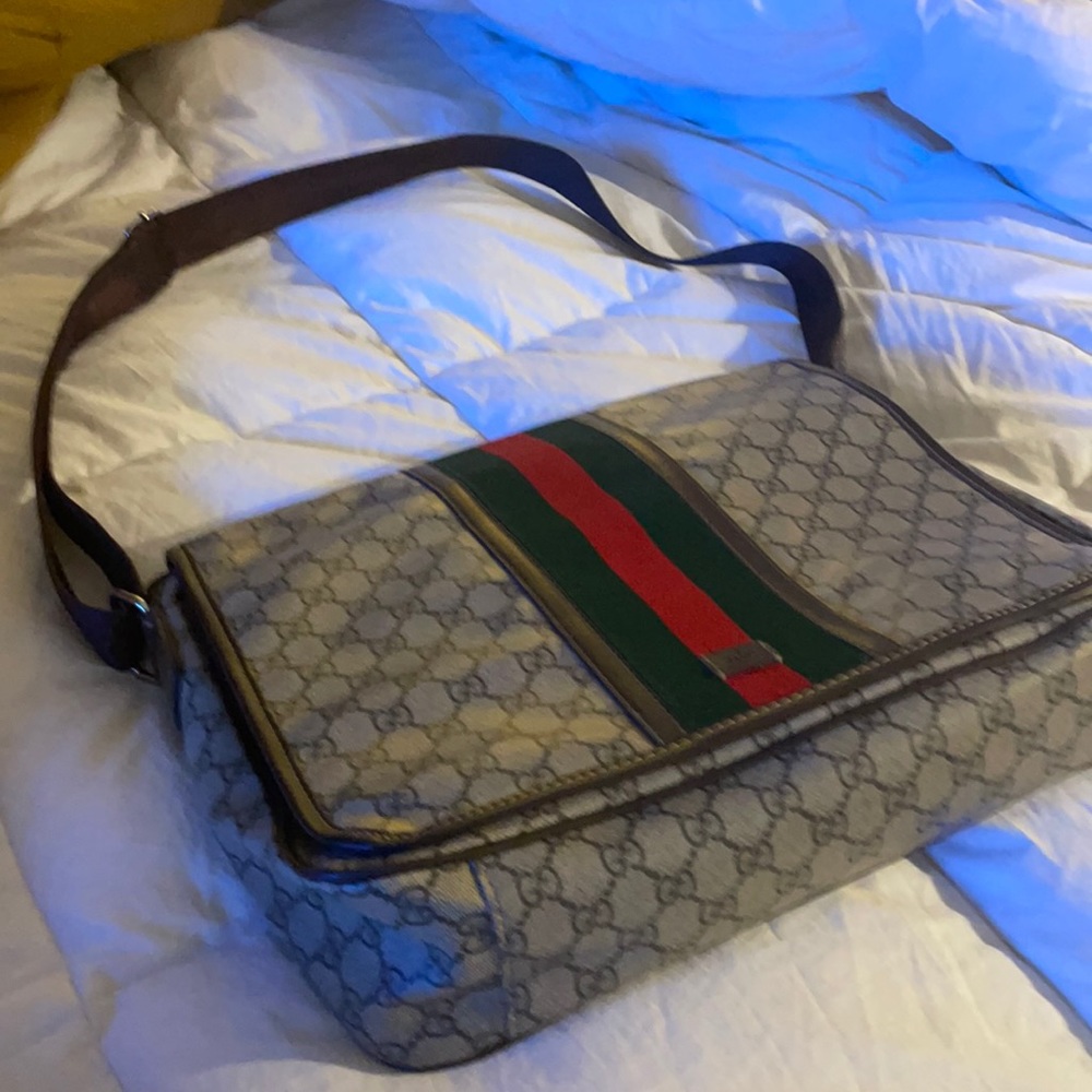 Gucci chromebook or laptop bag